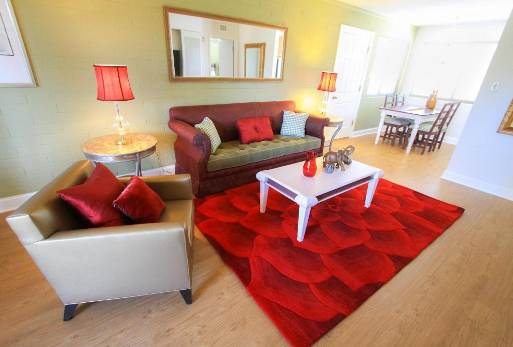 El Dorado Scottsdale, A Vacation Suites Hotel Room photo