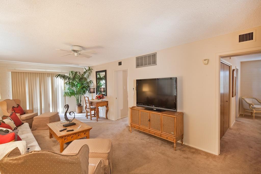 El Dorado Scottsdale, A Vacation Suites Hotel Room photo